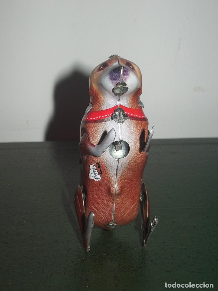 Juguetes antiguos de hojalata: PERRITO de HOJALATA. - Foto 4