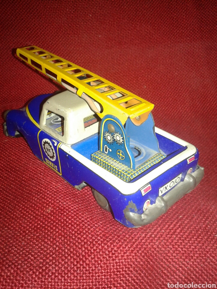 Juguetes antiguos de hojalata: ANTIGUO COCHE CHAPA - Foto 2