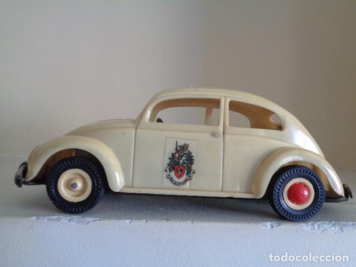 Juguetes antiguos de hojalata: COCHE WOLKSVAGEN - Foto 1