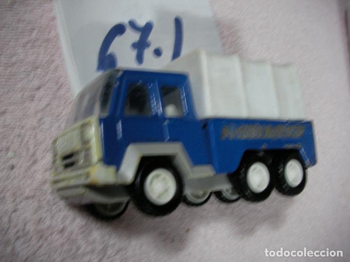 Juguetes antiguos de hojalata: ANTIGUO CAMION LATA - Foto 2