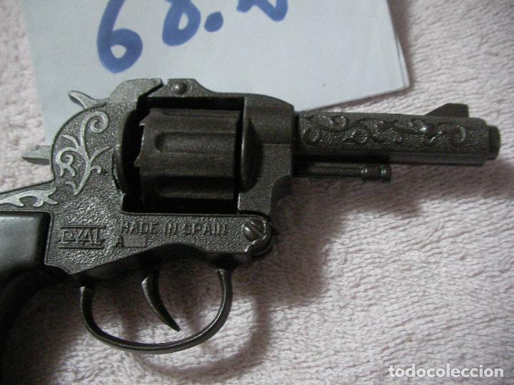 Juguetes antiguos de hojalata: REVOLVER DYAL - Foto 2