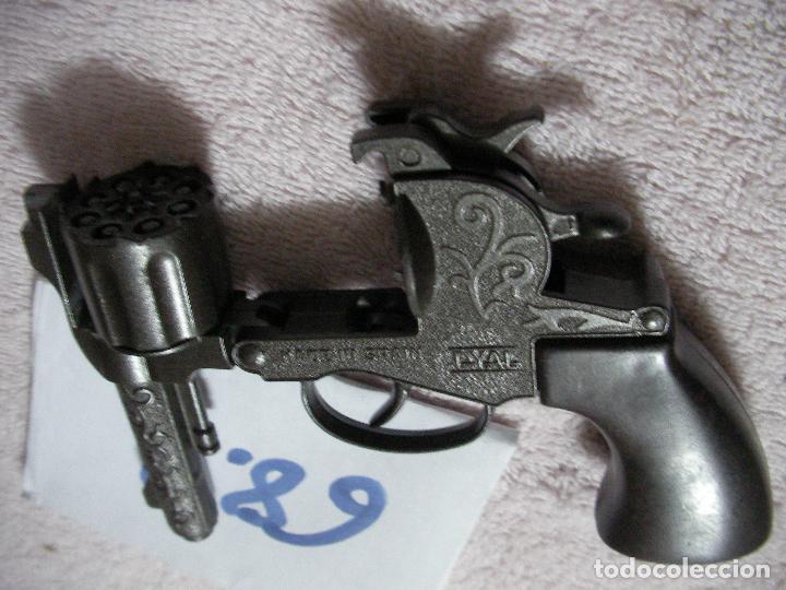 Juguetes antiguos de hojalata: REVOLVER DYAL - Foto 4