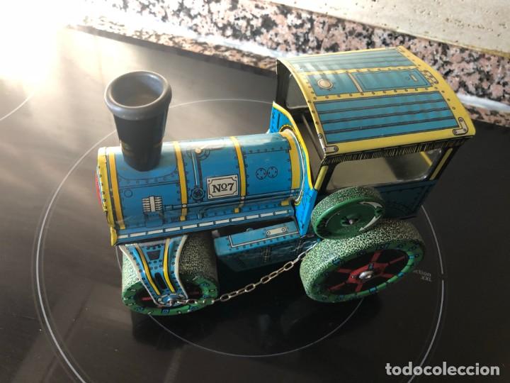 Juguetes antiguos de hojalata: Locomotora Kovap - Foto 1