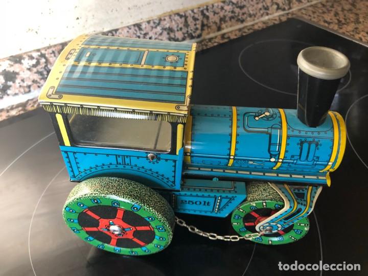 Juguetes antiguos de hojalata: Locomotora Kovap - Foto 3