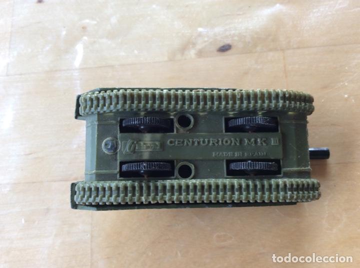 Juguetes antiguos de hojalata: Tanque juguete - Foto 2