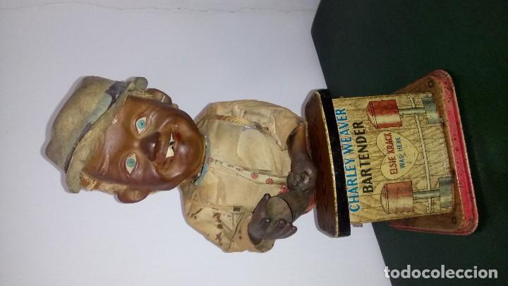 Juguetes antiguos de hojalata: CHARLEY WEAVER,  BARTENDER. - Foto 3