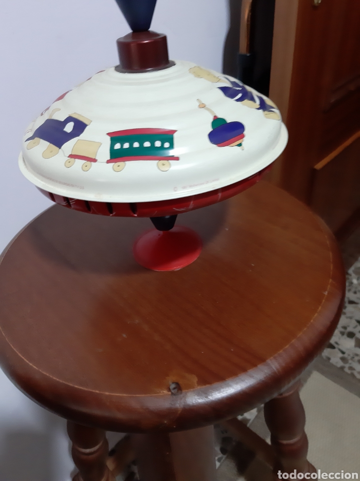 Juguetes antiguos de hojalata: Trompo de 1987 - Foto 1