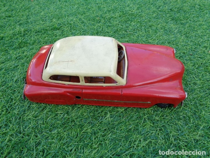 Jouets anciens en fer-blanc: COCHE AUTO SEDAN BICOLOR METALICO de HOJALATA A CUERDA Y MARCA RICO A&Ntilde;OS 50