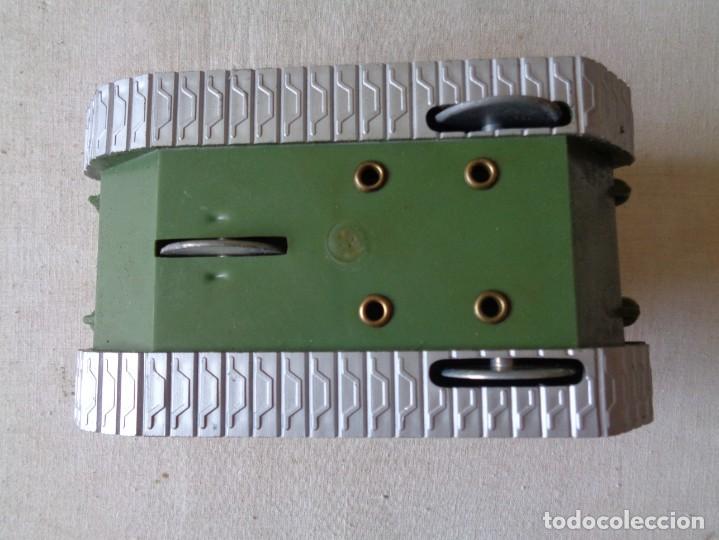 Juguetes antiguos de hojalata: TANQUE DE LA CASA COMANDO - Foto 5