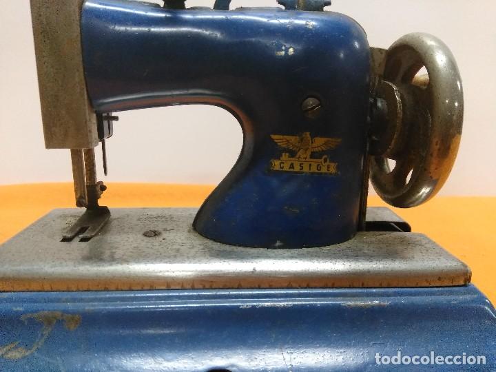 Maquina De Coser Grande De Juguete - Canela Hogar