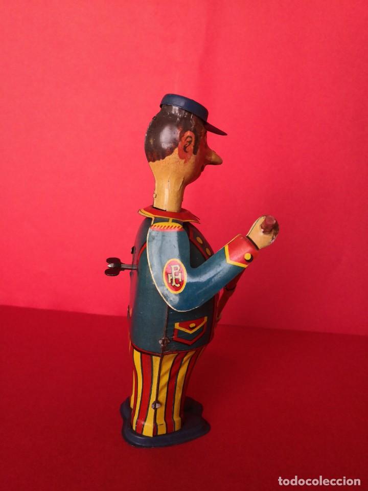 Juguetes antiguos de hojalata: Barrendero Paya de los a&ntilde;os 30. - Foto 3