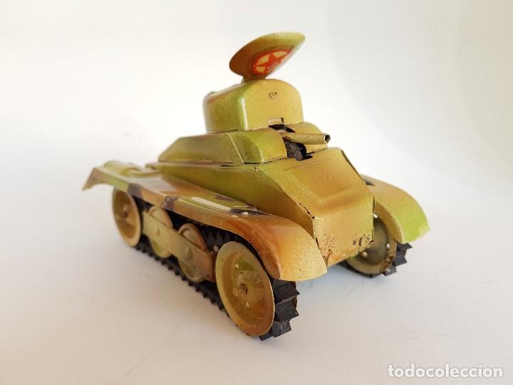 Juguetes antiguos de hojalata: Tanque rico - Foto 1