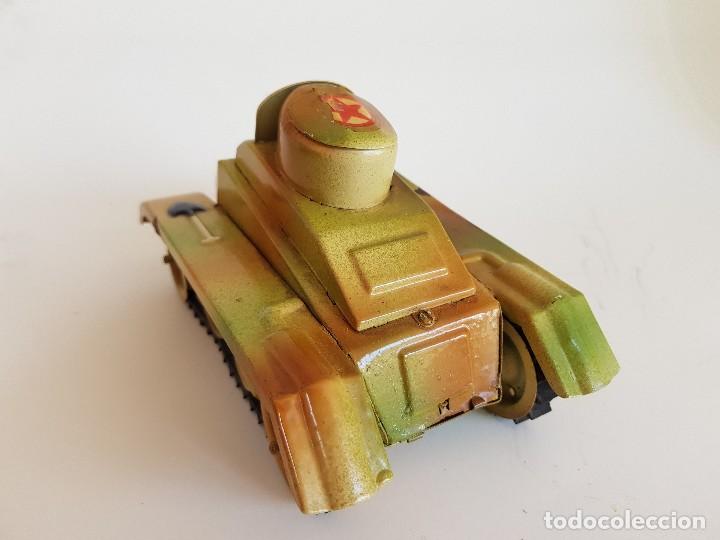 Juguetes antiguos de hojalata: Tanque rico - Foto 2
