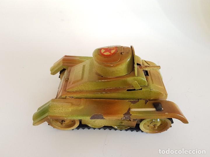 Juguetes antiguos de hojalata: Tanque rico - Foto 4