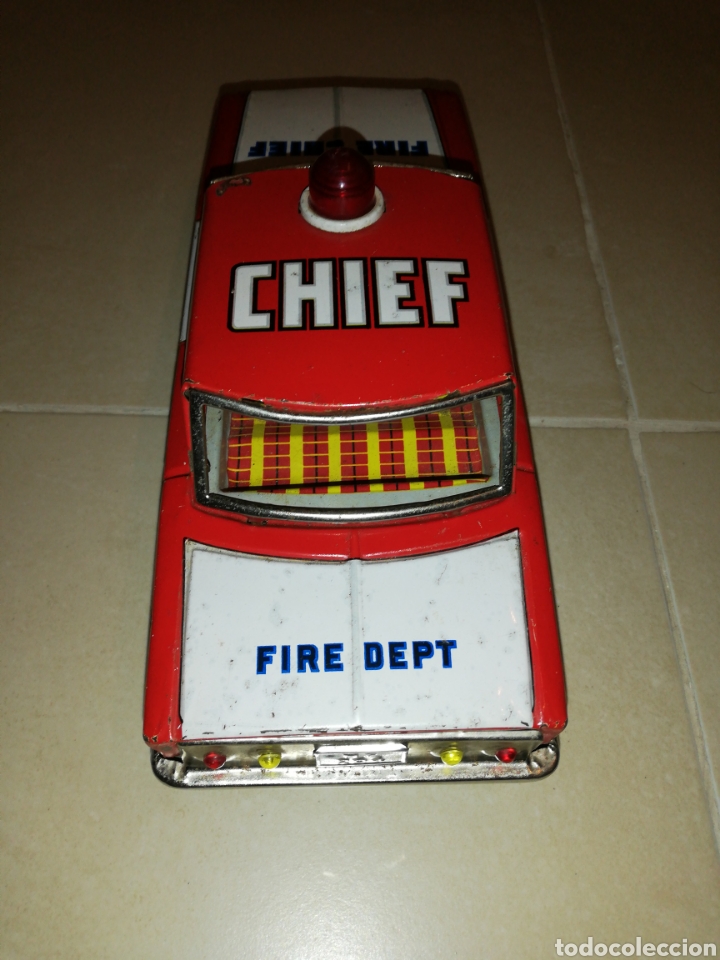 Juguetes antiguos de hojalata: Coche, de lata fire chief - Foto 7