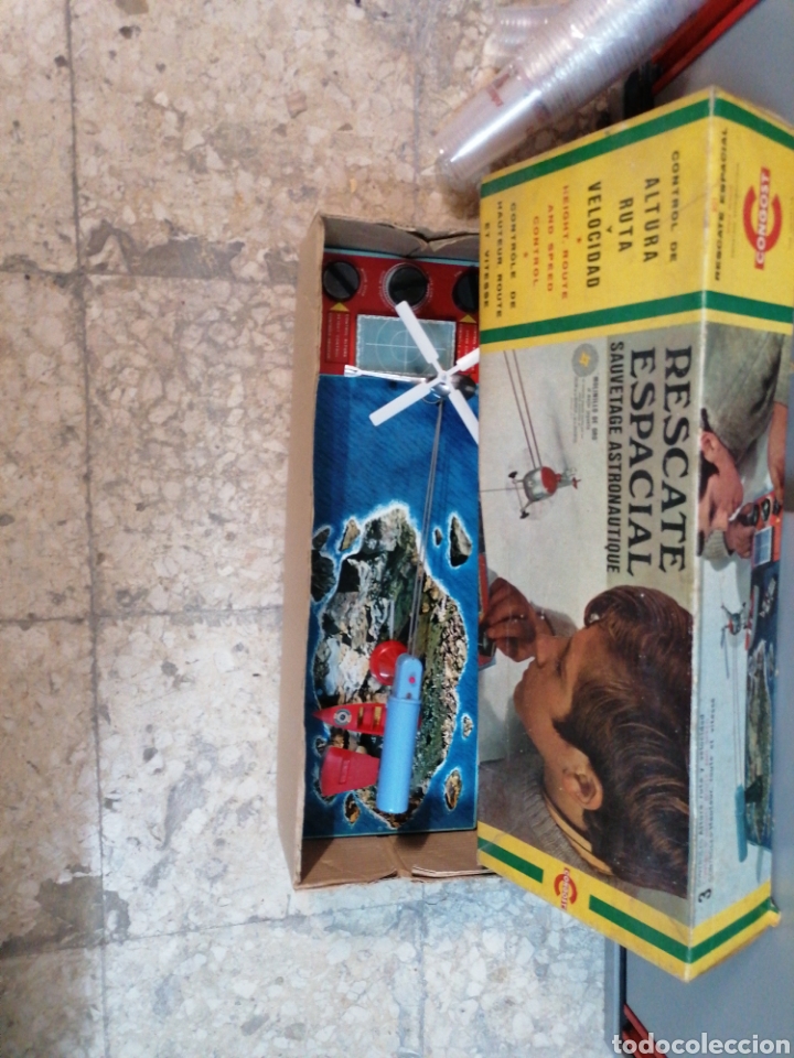 Juguetes antiguos de hojalata: Rescate espacial - Foto 1