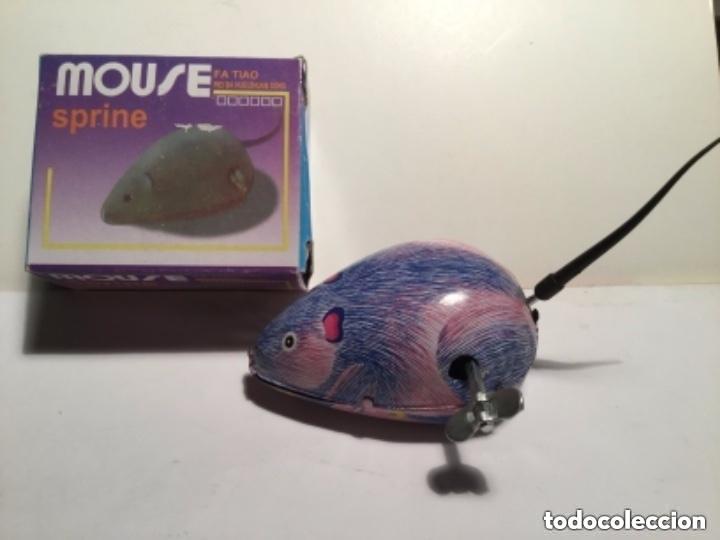 Juguetes antiguos de hojalata: Mouse sprine - rat&oacute;n a cuerda - Foto 1