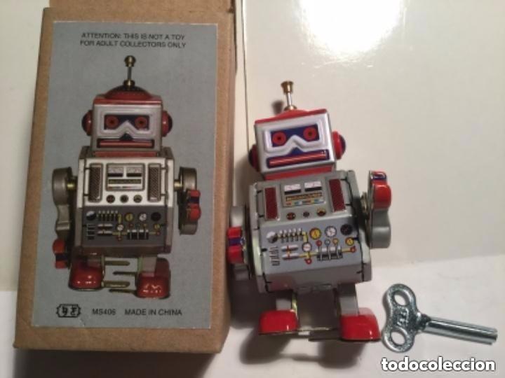 Juguetes antiguos de hojalata: Robot- marca n r - 10x 5,5cm - Foto 2