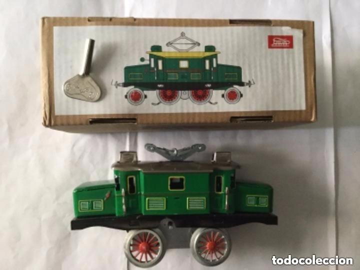 Juguetes antiguos de hojalata: Tren- pay&aacute; - Foto 1