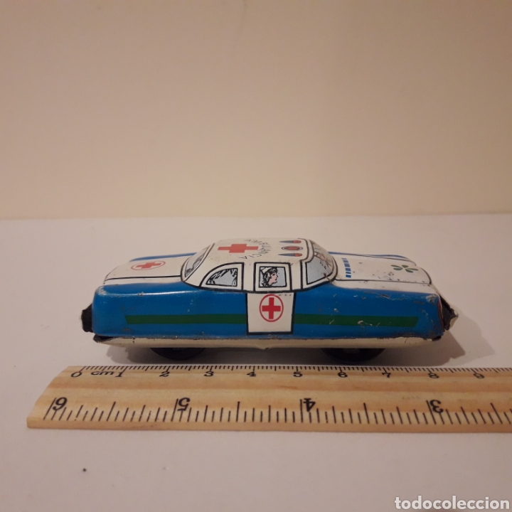 Juguetes antiguos de hojalata: 2 Coches de chapa. A&ntilde;os 70 - Foto 11