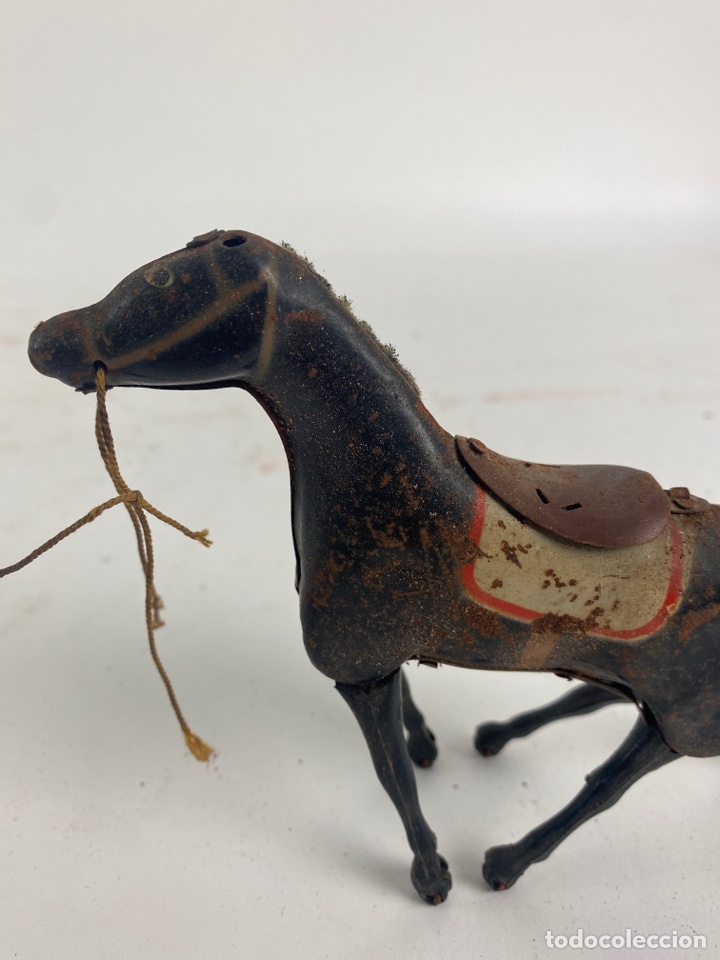 Juguetes antiguos de hojalata: CABALLO DE LATA. A&Ntilde;OS 20. - Foto 4
