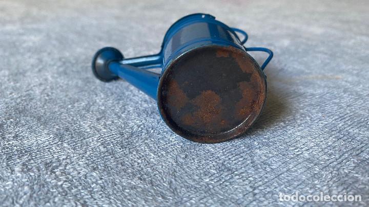 Juguetes antiguos de hojalata: MINI REGADERA DE HOJALATA. - Foto 4