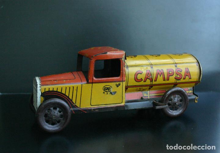 Juguetes antiguos de hojalata: RICO, cami&oacute;n cisterna 1930 - Foto 1