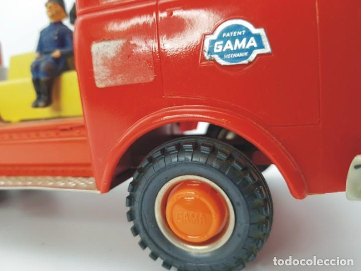 Juguetes antiguos de hojalata: Cami&oacute;n de Bomberos.-GAMA- - Foto 8