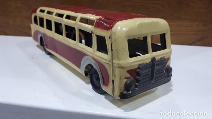 Juguetes antiguos de hojalata: Autobus de hojalata - Foto 2