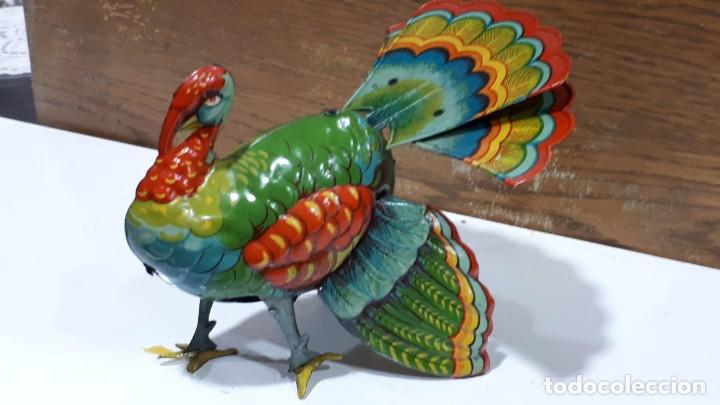 Juguetes antiguos de hojalata: Pavo Real - Foto 2