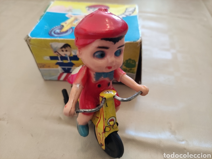 Juguetes antiguos de hojalata: Triciclo de Vercor - Foto 6