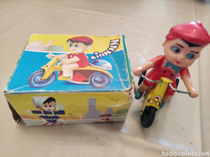 Juguetes antiguos de hojalata: Triciclo de Vercor - Foto 11