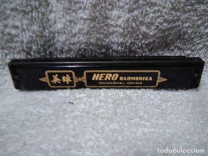Juguetes antiguos de hojalata: Armonica marca HERO con caja - Foto 3