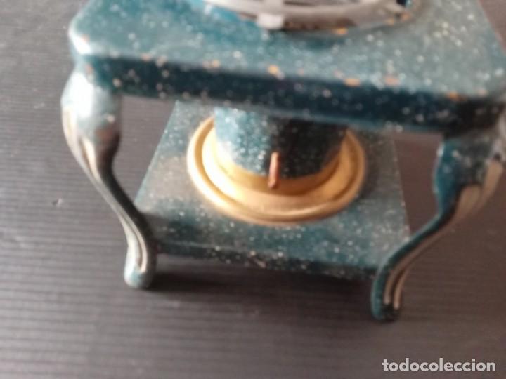 Juguetes antiguos de hojalata: Fogon de hojalata. - Foto 2