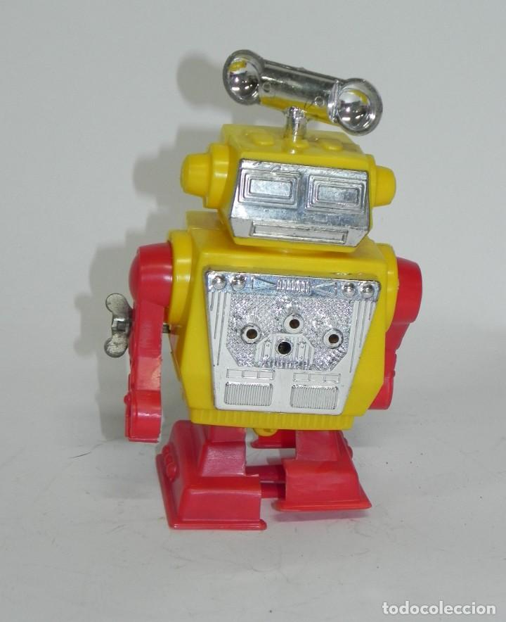 etc. cascada aumento original yellow radar hunter robot, wind up, ho - Comprar Juguetes Antiguos  de Hojalata Internacionales en todocoleccion - 263625705