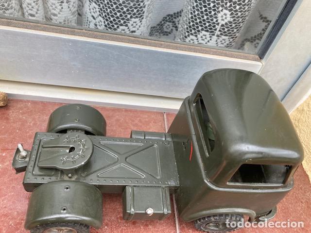 Juguetes antiguos de hojalata: CAMION GAMA MILITAR. - Foto 15