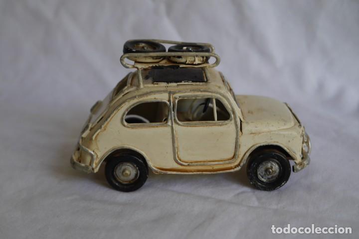 Juguetes antiguos de hojalata: Seat 600 de hojalata - Foto 4
