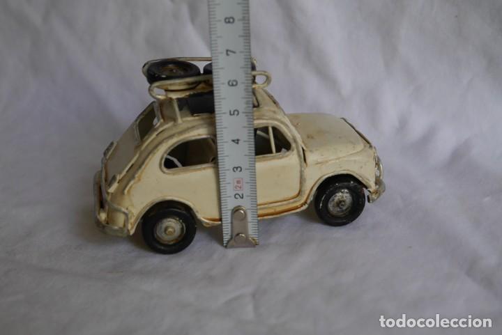 Juguetes antiguos de hojalata: Seat 600 de hojalata - Foto 10