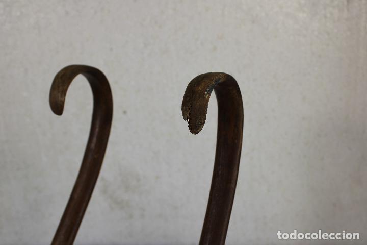 Juguetes antiguos de hojalata: perchero tonet de pared - Foto 2