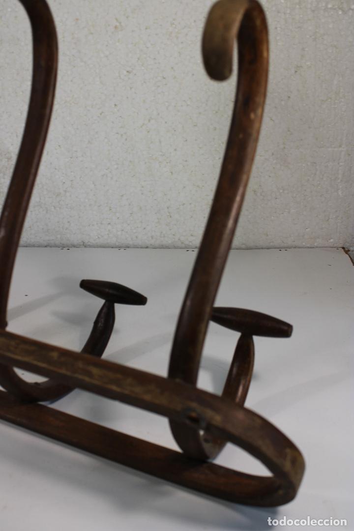 Juguetes antiguos de hojalata: perchero tonet de pared - Foto 11