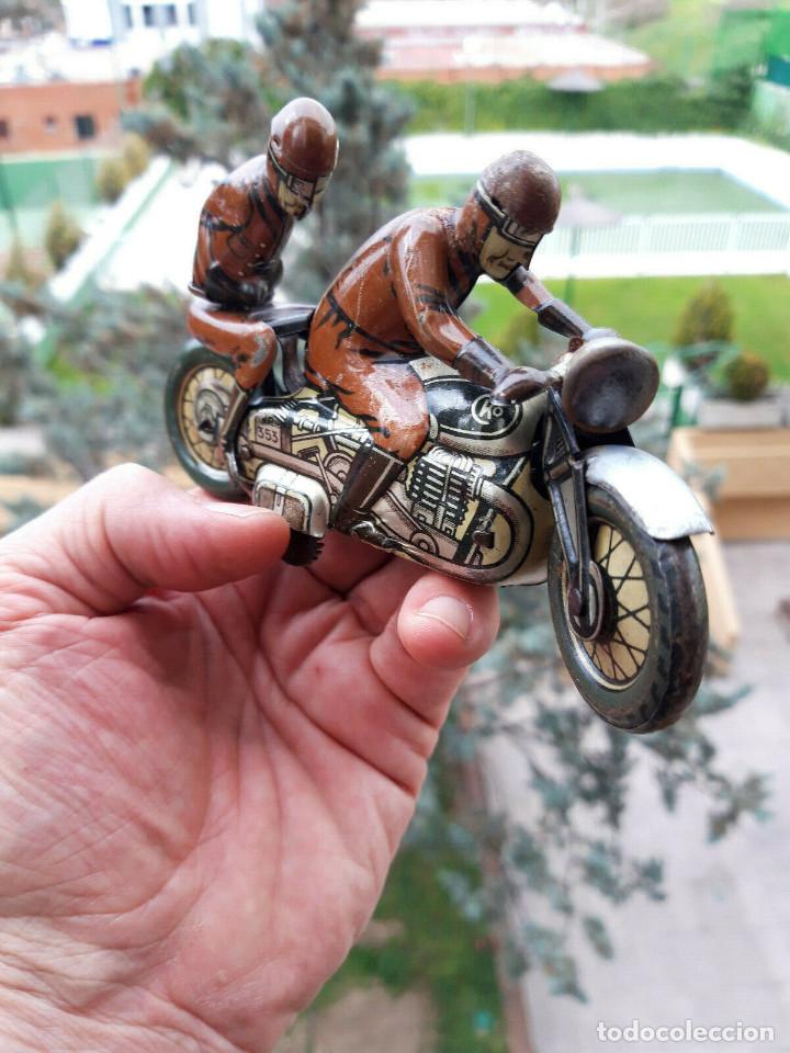 Juguetes antiguos de hojalata: Moto CKO 353 original Sozius - Foto 2