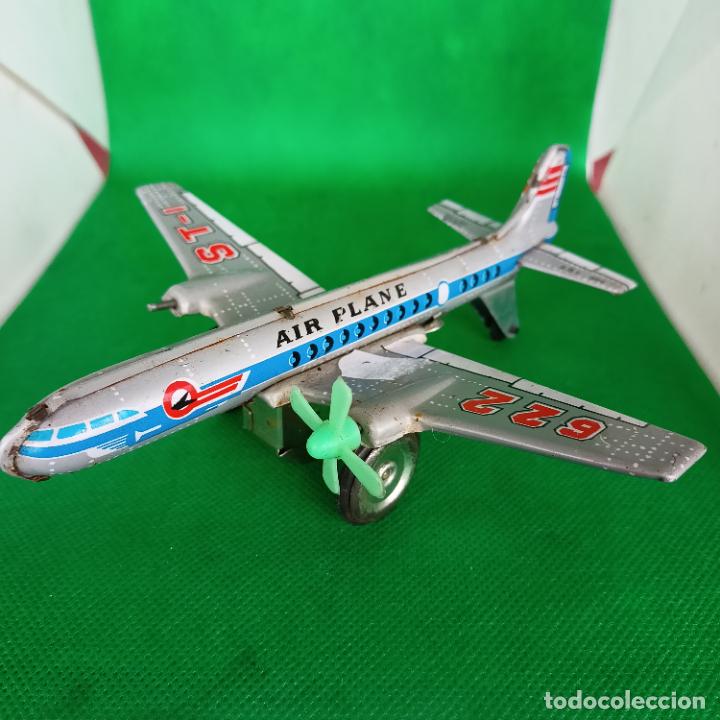 Juguetes antiguos de hojalata: Avi&oacute;n hojalata - Foto 1