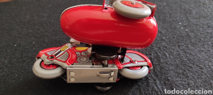 Juguetes antiguos de hojalata: Moto con sidecar de hojalata - Foto 6