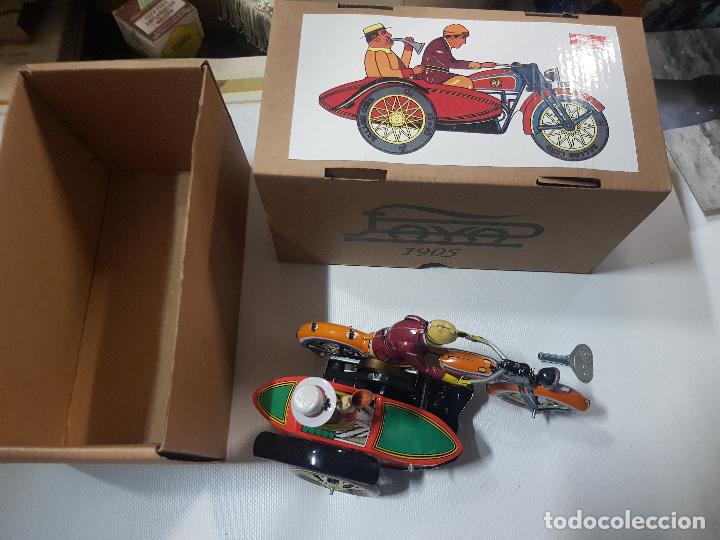 Juguetes antiguos de hojalata: JAYA - Foto 1