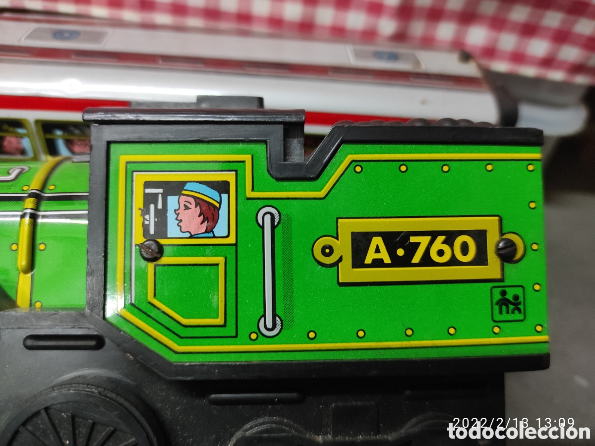Juguetes antiguos de hojalata: TREN DE HOJALATA Y PL&Aacute;STICO - Foto 6