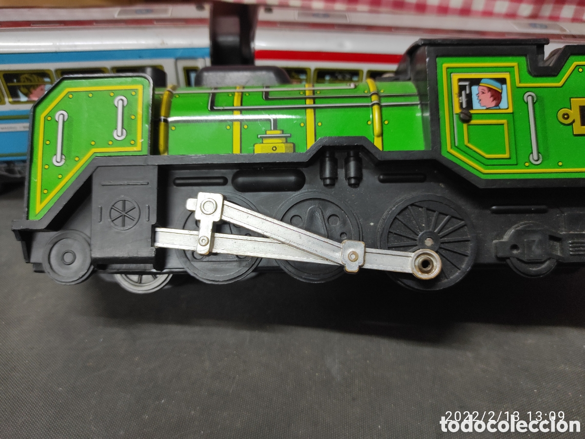 Juguetes antiguos de hojalata: TREN DE HOJALATA Y PL&Aacute;STICO - Foto 7