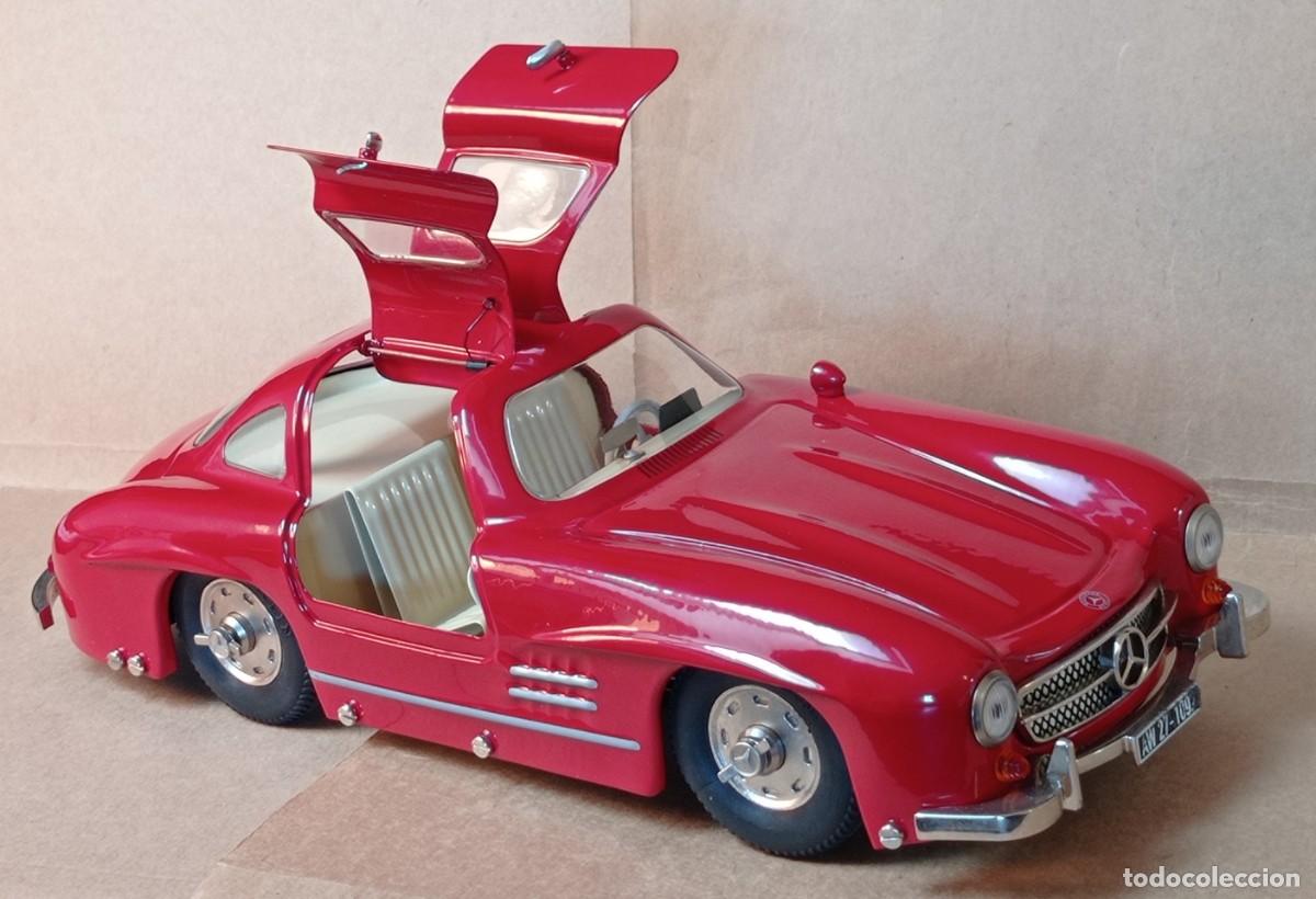 Mercedes-Benz 300SL Gullwing (1955) The Dinky Collection Noir Métal