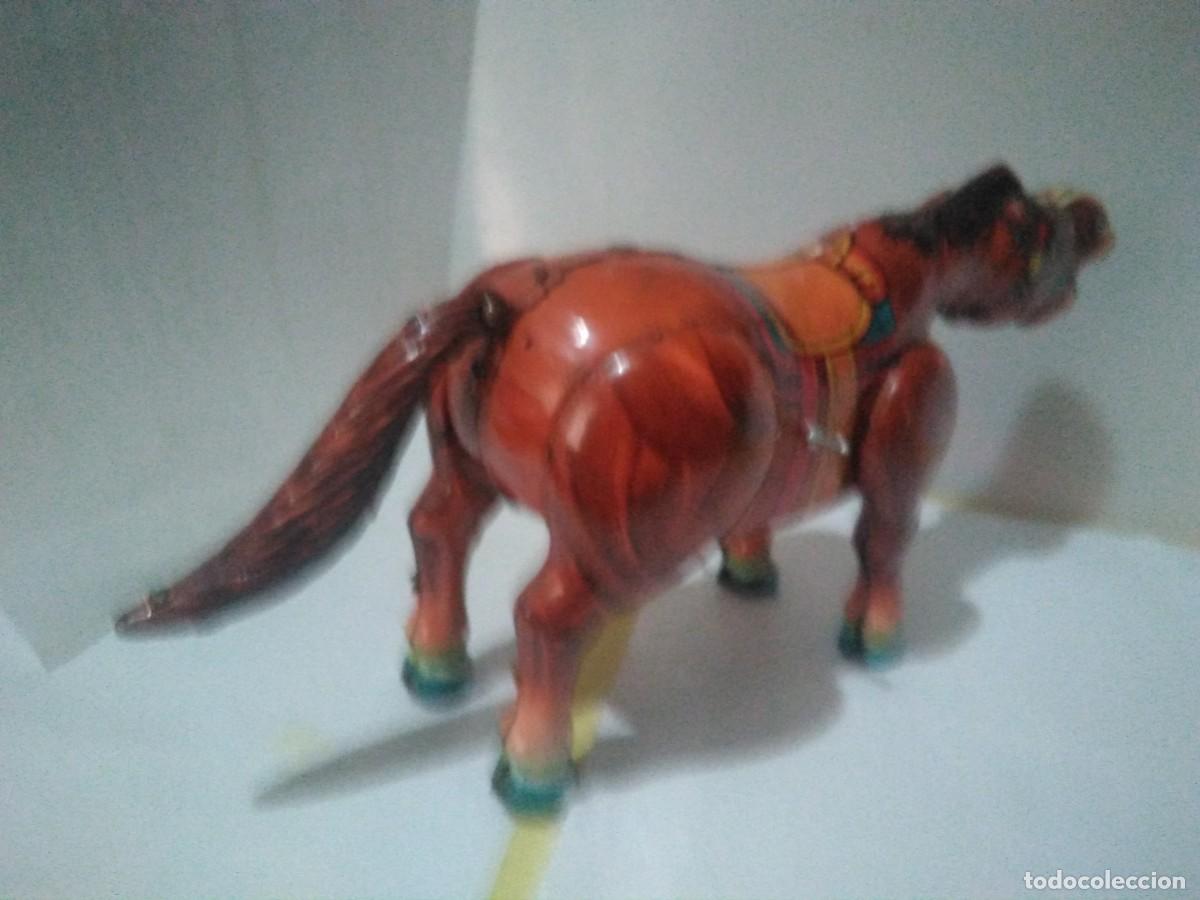 Juguetes antiguos de hojalata: Antiguo caballo de hojalata 26 cm ) - Foto 2