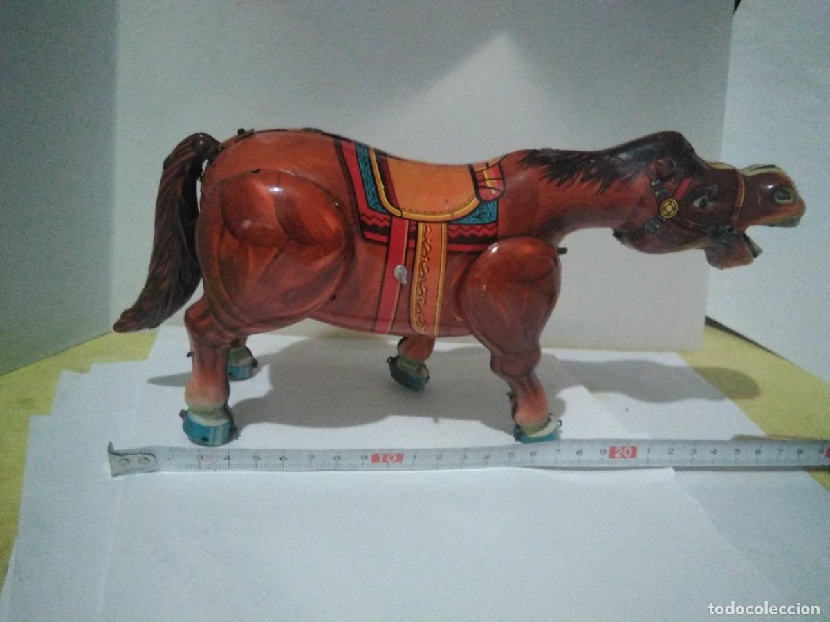 Juguetes antiguos de hojalata: Antiguo caballo de hojalata 26 cm ) - Foto 8