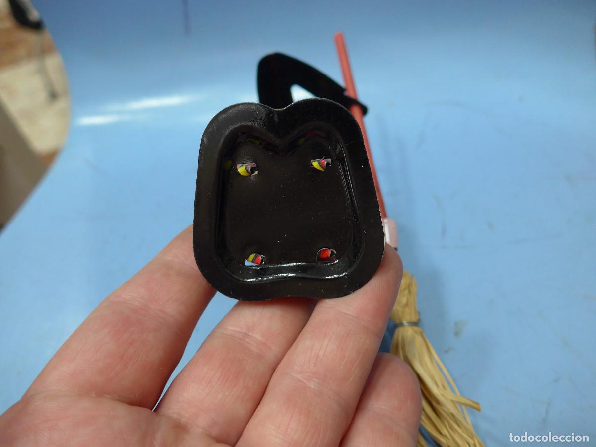 Juguetes antiguos de hojalata: BARRENDERO DE PAYA - Foto 12